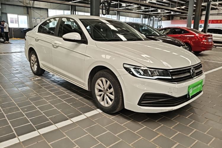 Used Volkswagen Bora 2021 1.5L Automatic Fashionable Smart Connectivity Version Front Right 45 Deg