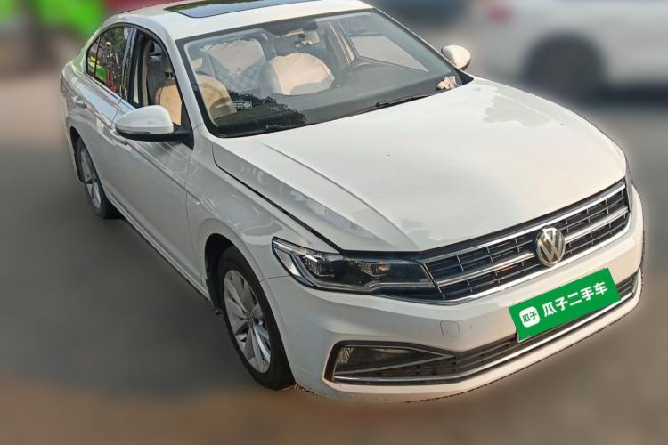 Used Volkswagen Bora 2021 1.5L Automatic Comfort Smart Connect Edition Front Right 45 Deg