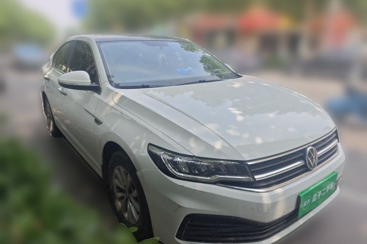 Used Volkswagen Bora 2021 1.5L Automatic Comfort Smart Connect Edition Front Right 45 Deg