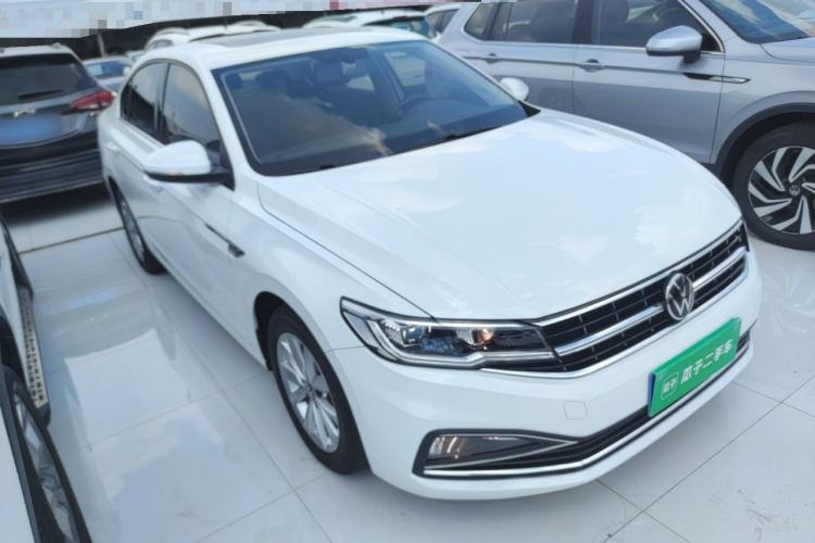 Used Volkswagen Bora 2021 1.5L Automatic Elite Smart Connect Edition Front Right 45 Deg