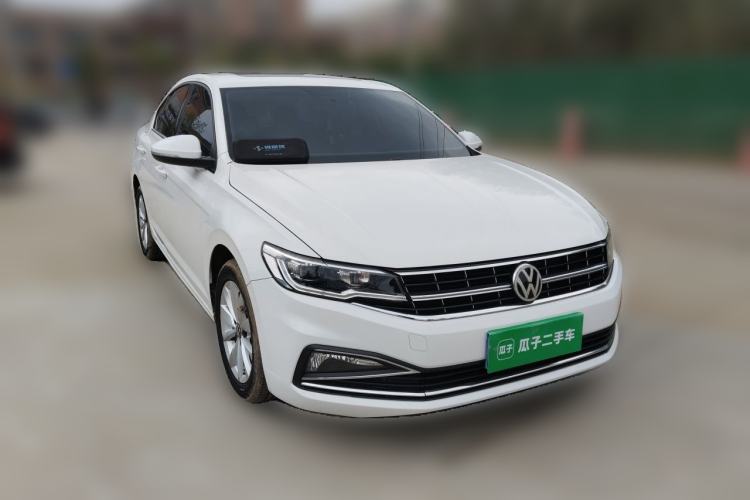 Used Volkswagen Bora 2021 1.5L Automatic Comfort Smart Connect Edition Front Right 45 Deg