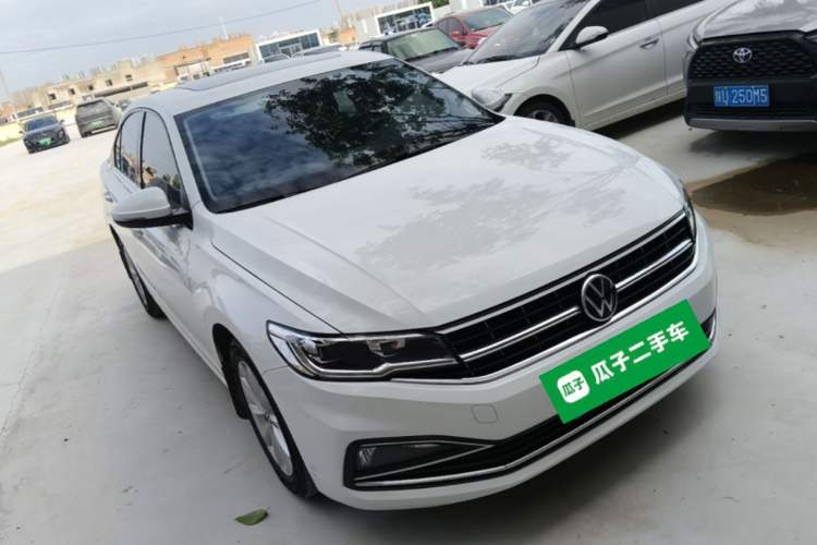 Used Volkswagen Bora 2021 1.5L Automatic Comfort Smart Connect Edition Front Right 45 Deg