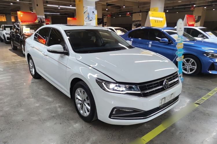 Used Volkswagen Bora 2021 1.5L Automatic Comfort Smart Connect Edition Front Right 45 Deg