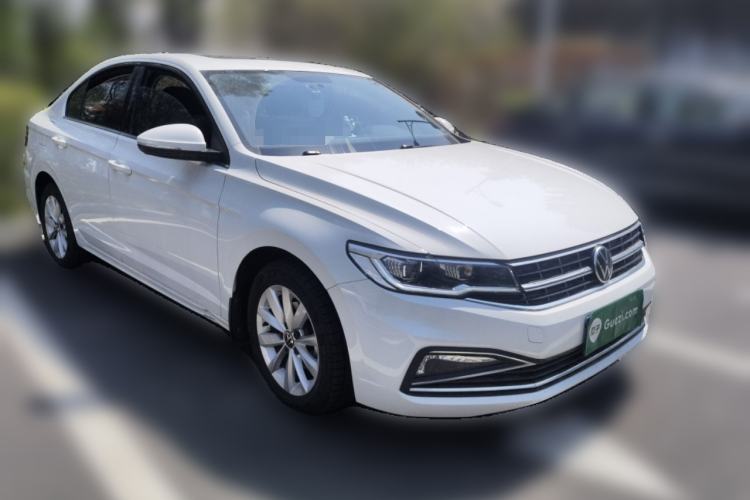 Used Volkswagen Bora 2021 1.5L Automatic Comfort Smart Connect Edition Front Right 45 Deg