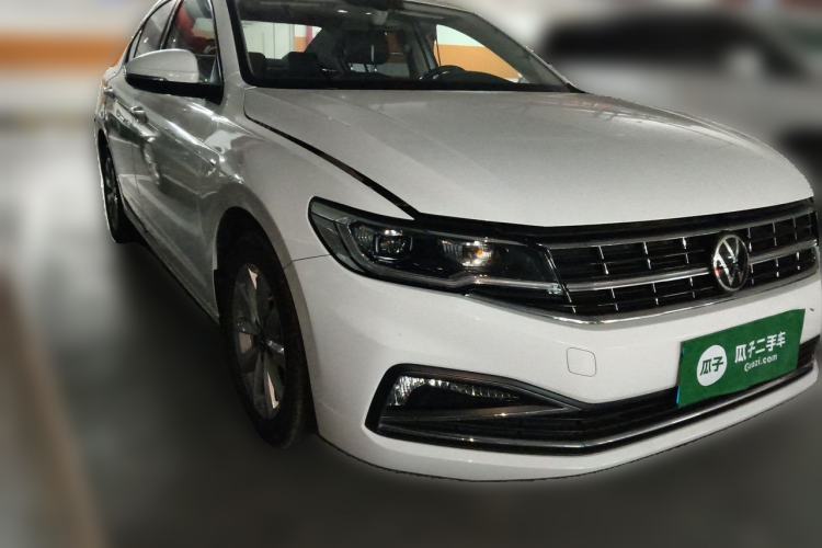 Used Volkswagen Bora 2021 1.5L Automatic Elite Smart Connect Edition Front Right 45 Deg