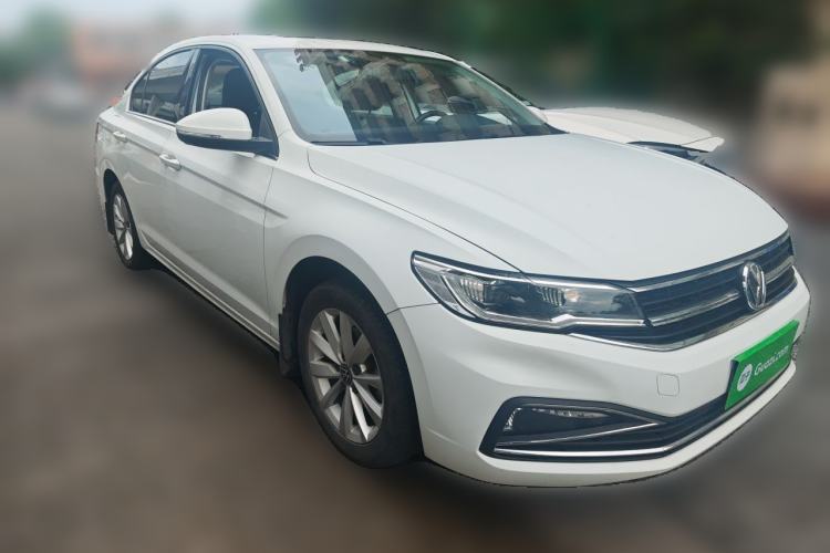 Used Volkswagen Bora 2021 1.5L Automatic Fashionable Smart Connectivity Version Front Right 45 Deg