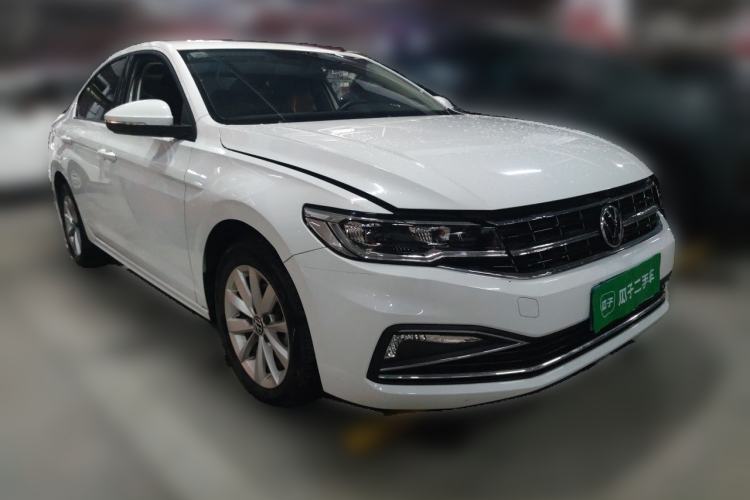 Used Volkswagen Bora 2021 1.5L Automatic Comfort Smart Connect Edition Front Right 45 Deg