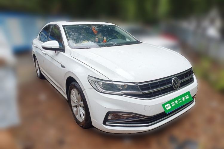 Used Volkswagen Bora 2021 1.5L Automatic Comfort Smart Connect Edition Front Right 45 Deg