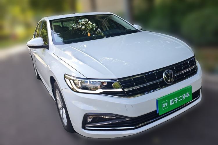 Used Volkswagen Bora 2021 1.5L Automatic Elite Smart Connect Edition Front Right 45 Deg
