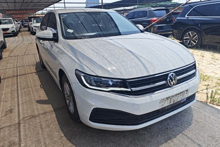 Used Volkswagen Bora 2021 1.5L Automatic Fashionable Smart Connectivity Version Front Right 45 Deg
