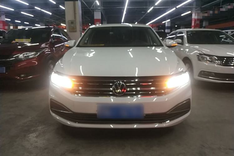 Used Volkswagen Bora 2021 1.5L Automatic Fashionable Smart Connectivity Version Front