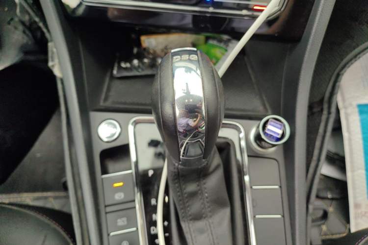 Used Volkswagen Bora 2021 280TSI DSG Elite Smart Connectivity Version Gear Lever