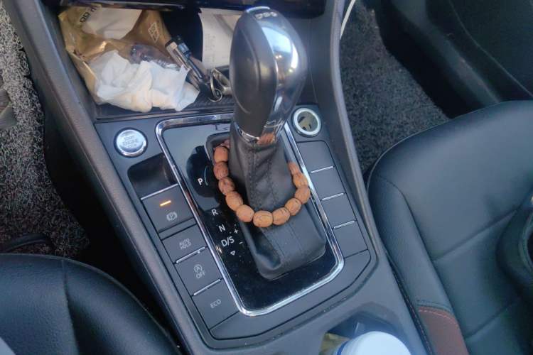 Used Volkswagen Bora 2021 280TSI DSG Elite Smart Connectivity Version Gear Lever