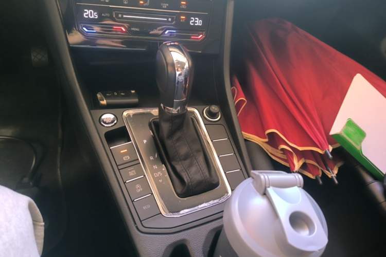 Used Volkswagen Bora 2021 280TSI DSG Elite Smart Connectivity Version Gear Lever