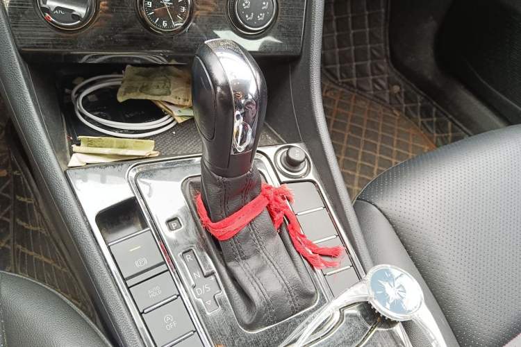 Used Volkswagen Bora 2021 1.5L Automatic Fashionable Smart Connectivity Version Gear Lever