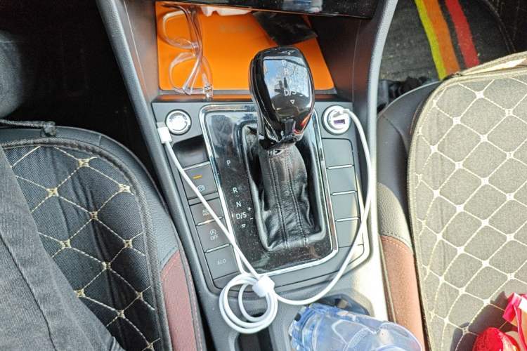 Used Volkswagen Bora 2021 280TSI DSG Elite Smart Connectivity Version Gear Lever