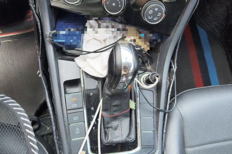 Used Volkswagen Bora 2021 1.5L Automatic Comfort Smart Connect Edition Gear Lever