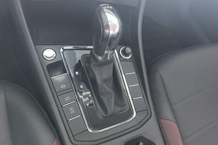 Used Volkswagen Bora 2021 200TSI DSG Elite Smart Connectivity Version Gear Lever