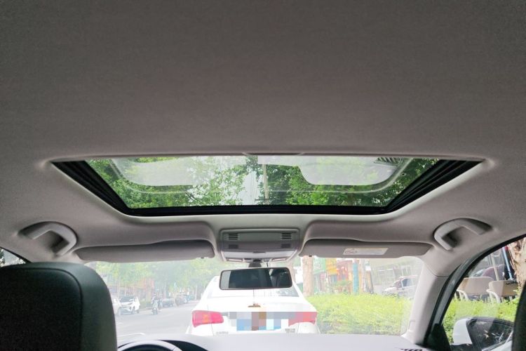 Used Volkswagen Bora 2021 1.5L Automatic Elite Smart Connect Edition Headliner