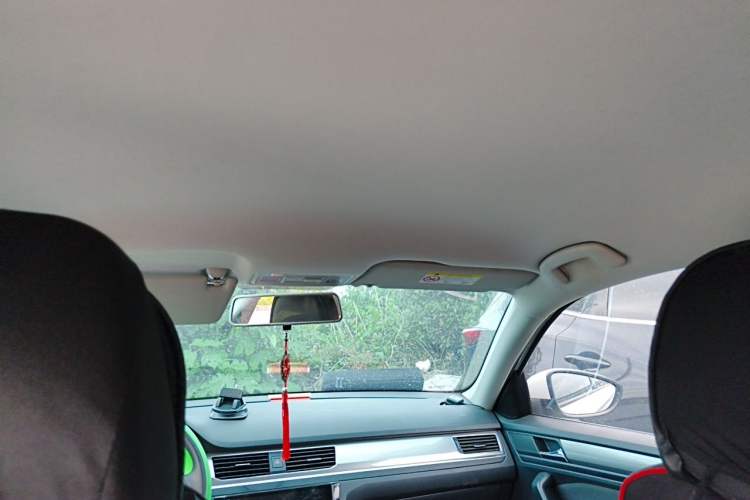 Used Volkswagen Bora 2021 1.5L Automatic Fashionable Smart Connectivity Version Headliner