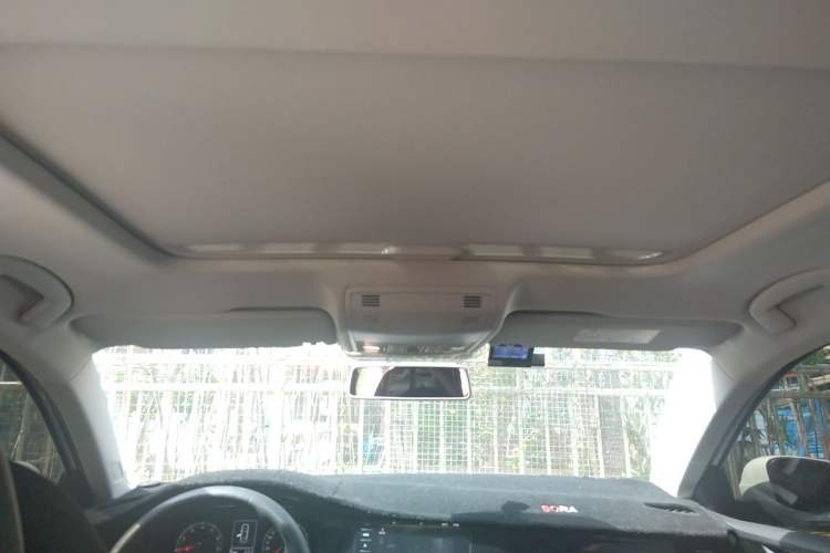 Used Volkswagen Bora 2021 1.5L Automatic Comfort Smart Connect Edition Headliner