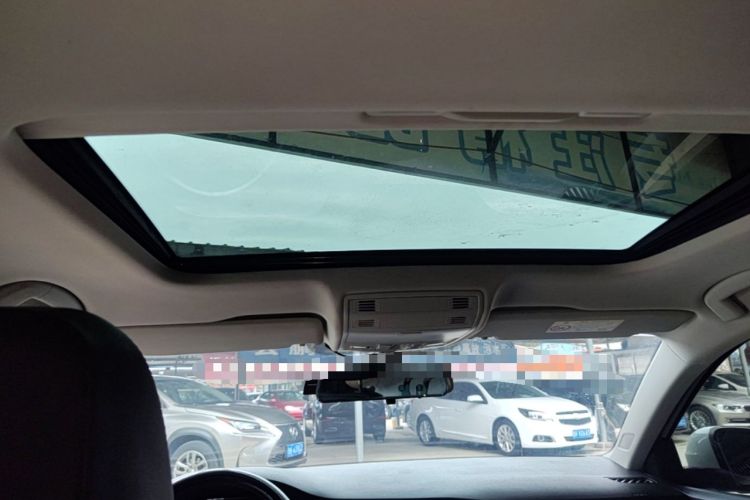 Used Volkswagen Bora 2021 1.5L Automatic Elite Smart Connect Edition Headliner