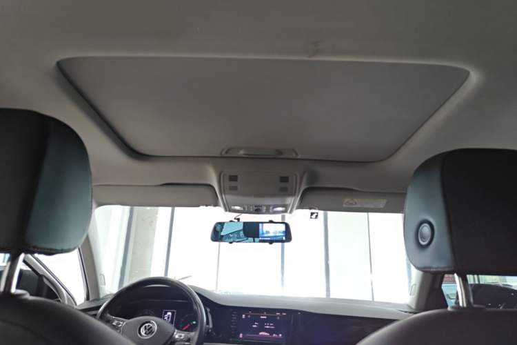 Used Volkswagen Bora 2021 1.5L Automatic Comfort Smart Connect Edition Headliner