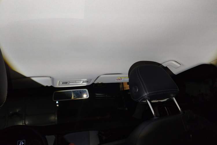 Used Volkswagen Bora 2021 1.5L Automatic Fashionable Smart Connectivity Version Headliner