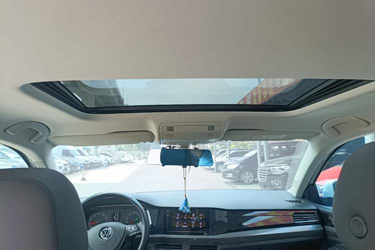 Used Volkswagen Bora 2021 1.5L Automatic Elite Smart Connect Edition Headliner