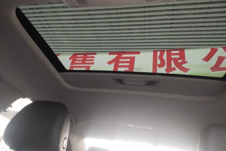 Used Volkswagen Bora 2021 1.5L Automatic Elite Smart Connect Edition Headliner