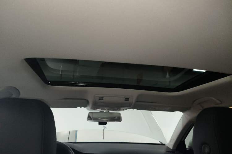 Used Volkswagen Bora 2021 1.5L Automatic Comfort Smart Connect Edition Headliner