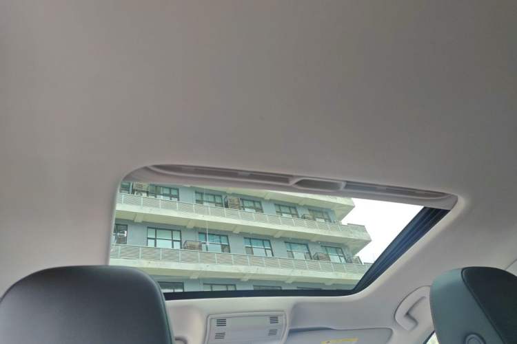 Used Volkswagen Bora 2021 1.5L Automatic Elite Smart Connect Edition Headliner