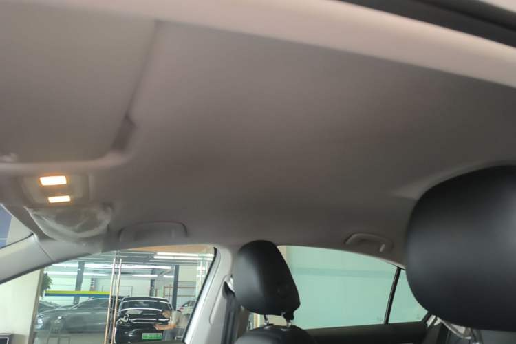 Used Volkswagen Bora 2021 1.5L Automatic Fashionable Smart Connectivity Version Headliner