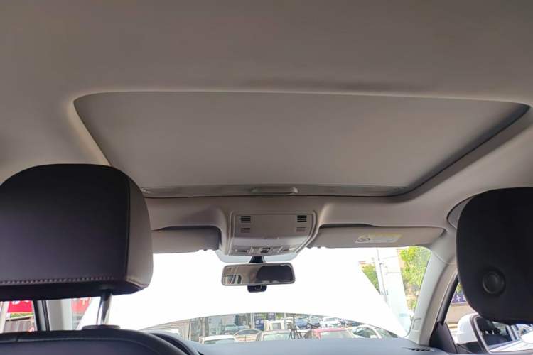Used Volkswagen Bora 2021 1.5L Automatic Comfort Smart Connect Edition Headliner