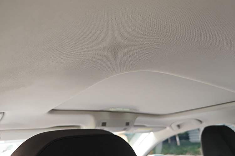 Used Volkswagen Bora 2021 1.5L Automatic Elite Smart Connect Edition Headliner