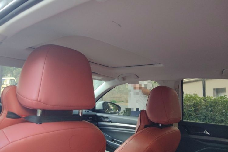 Used Volkswagen Bora 2021 1.5L Automatic Elite Smart Connect Edition Headliner