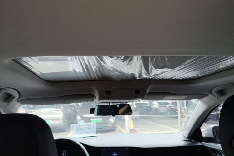 Used Volkswagen Bora 2021 200TSI DSG Comfort Connect Edition Headliner