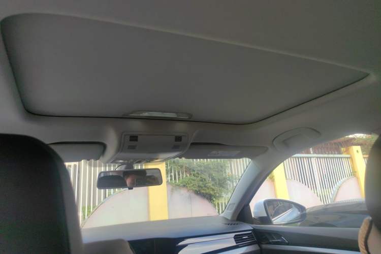 Used Volkswagen Bora 2021 280TSI DSG Elite Smart Connectivity Version Headliner