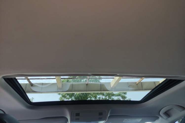 Used Volkswagen Bora 2021 1.5L Automatic Elite Smart Connect Edition Headliner