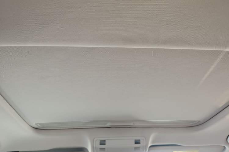 Used Volkswagen Bora 2021 1.5L Automatic Comfort Smart Connect Edition Headliner
