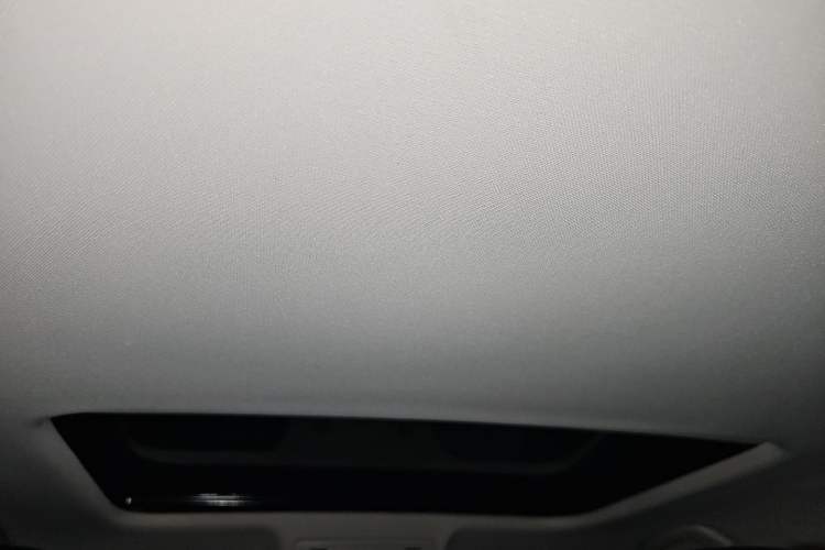 Used Volkswagen Bora 2021 1.5L Automatic Comfort Smart Connect Edition Headliner