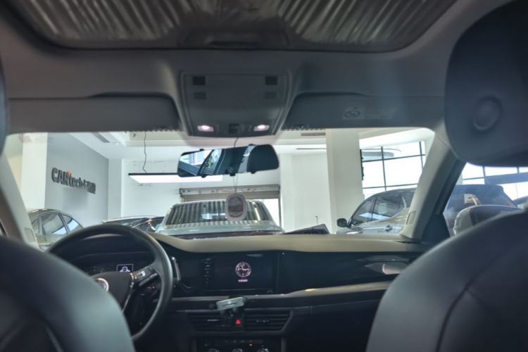 Used Volkswagen Bora 2021 1.5L Automatic Comfort Smart Connect Edition Headliner