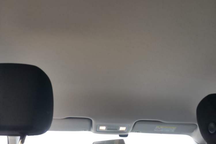 Used Volkswagen Bora 2021 1.5L Automatic Fashionable Smart Connectivity Version Headliner