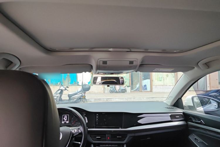 Used Volkswagen Bora 2021 1.5L Automatic Comfort Smart Connect Edition Headliner