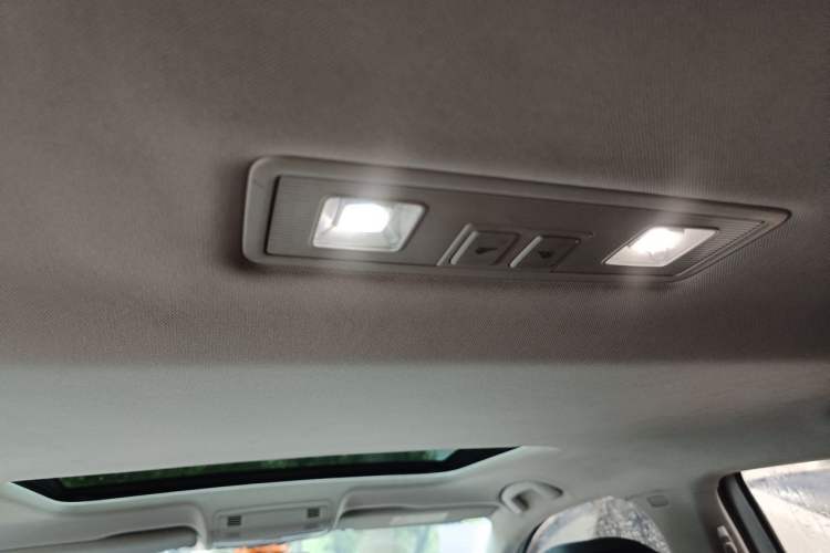 Used Volkswagen Bora 2021 1.5L Automatic Comfort Smart Connect Edition Headliner