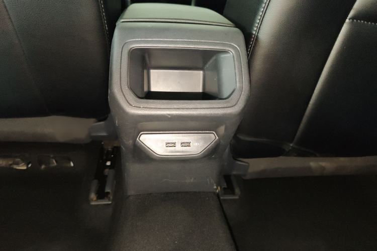 Used Volkswagen Bora 2021 1.5L Automatic Fashionable Smart Connectivity Version Interior 1