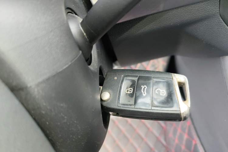 Used Volkswagen Bora 2021 1.5L Automatic Fashionable Smart Connectivity Version Interior 1