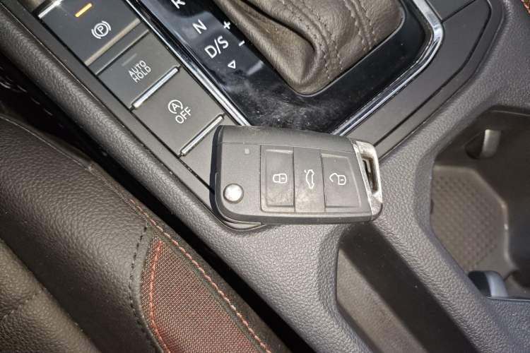 Used Volkswagen Bora 2021 1.5L Automatic Elite Smart Connect Edition Interior 1