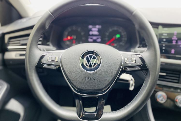 Used Volkswagen Bora 2021 1.5L Automatic Comfort Smart Connect Edition Interior 10