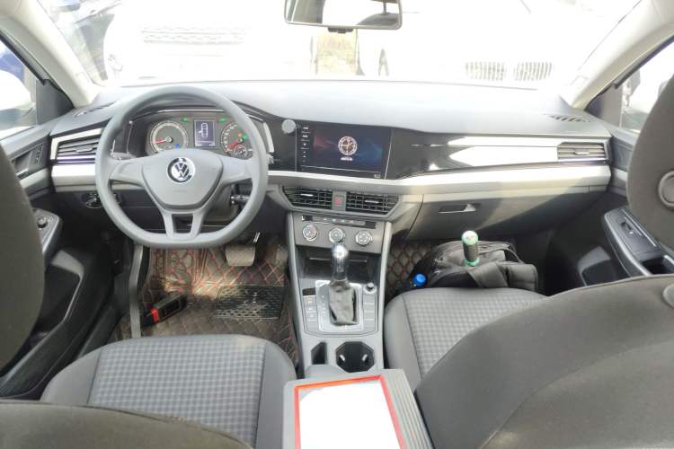 Used Volkswagen Bora 2021 1.5L Automatic Fashionable Smart Connectivity Version Interior 2